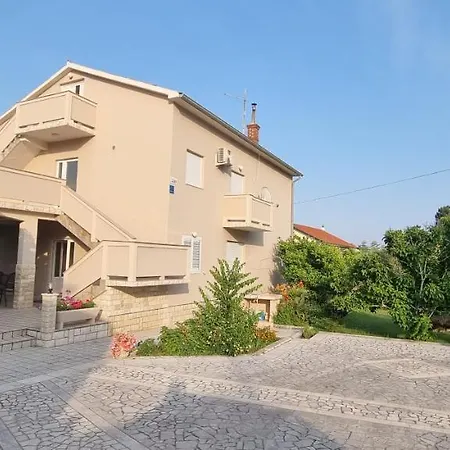 Anka Apartman