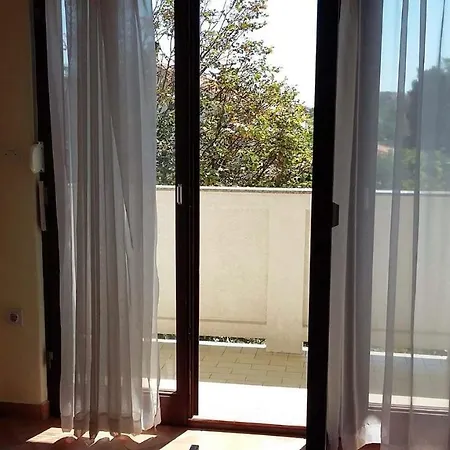 Anka Apartment *